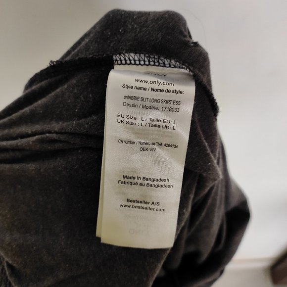 Only Dark Grey length skirt with elastic waist band and slits on both side - Picture 7 of 8